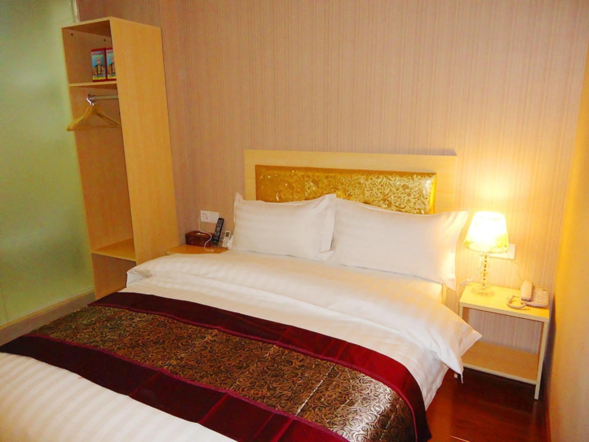 Shenzhen Civil Aviation Hotel Экстерьер фото