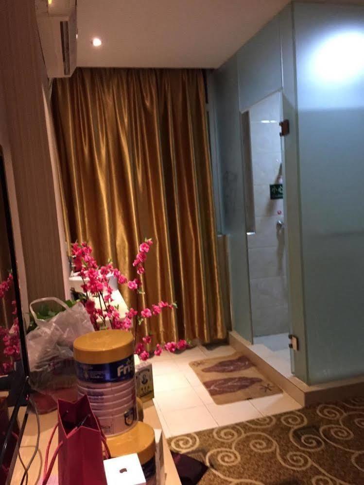 Shenzhen Civil Aviation Hotel Экстерьер фото
